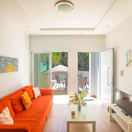 아파트 Panayia Sea View Apts *