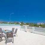 Panayia Sea View Apts *