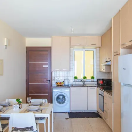 Panayia Sea View Apts プロタラス