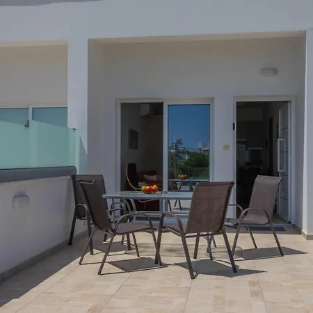 Panayia Sea View Apts アパート プロタラス