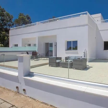 アパート Panayia Sea View Apts プロタラス