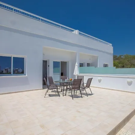 Apartment Panayia Sea View Apts *