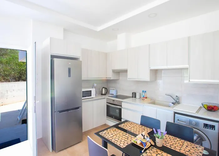 Apartment Panayia Sea View Apts *