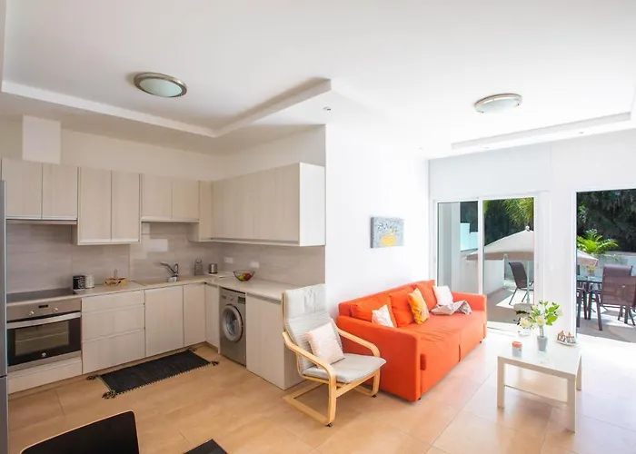 Panayia Sea View Apts Apartment