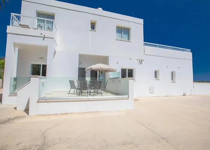 Panayia Sea View Apts