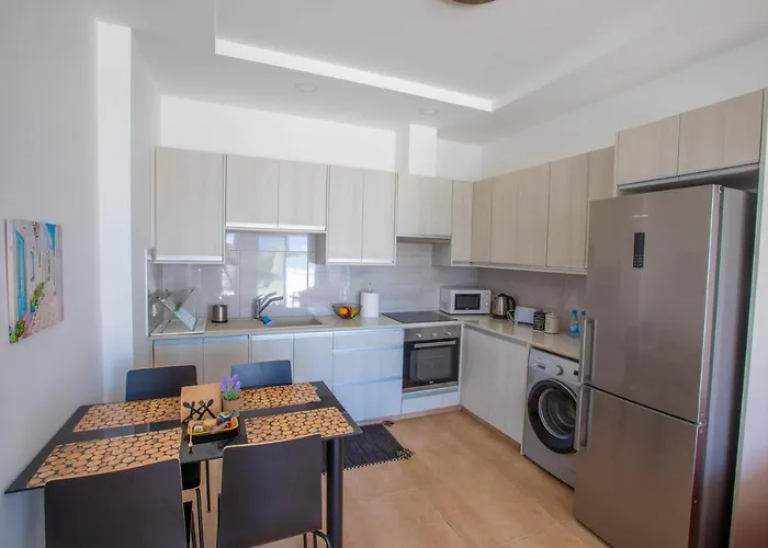 Panayia Sea View Apts Protaras